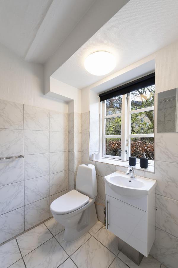 Aday - Apartment Suite 1 Aalborg Center Bagian luar foto