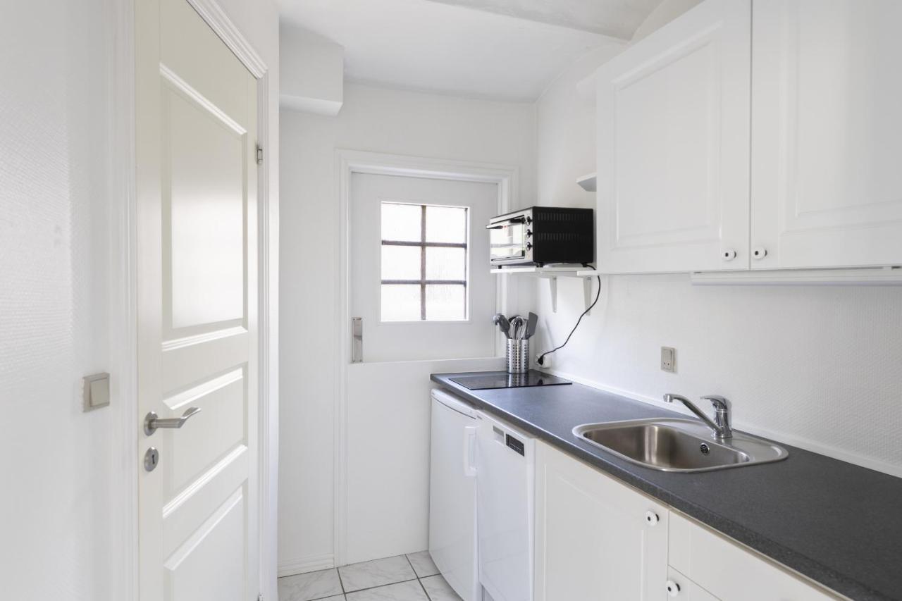 Aday - Apartment Suite 1 Aalborg Center Bagian luar foto